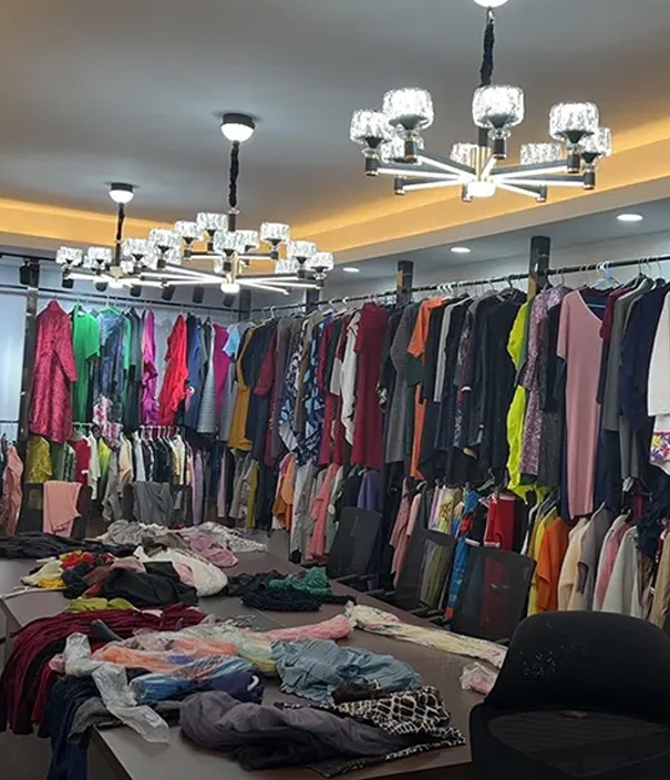 Customize various pleated garments3