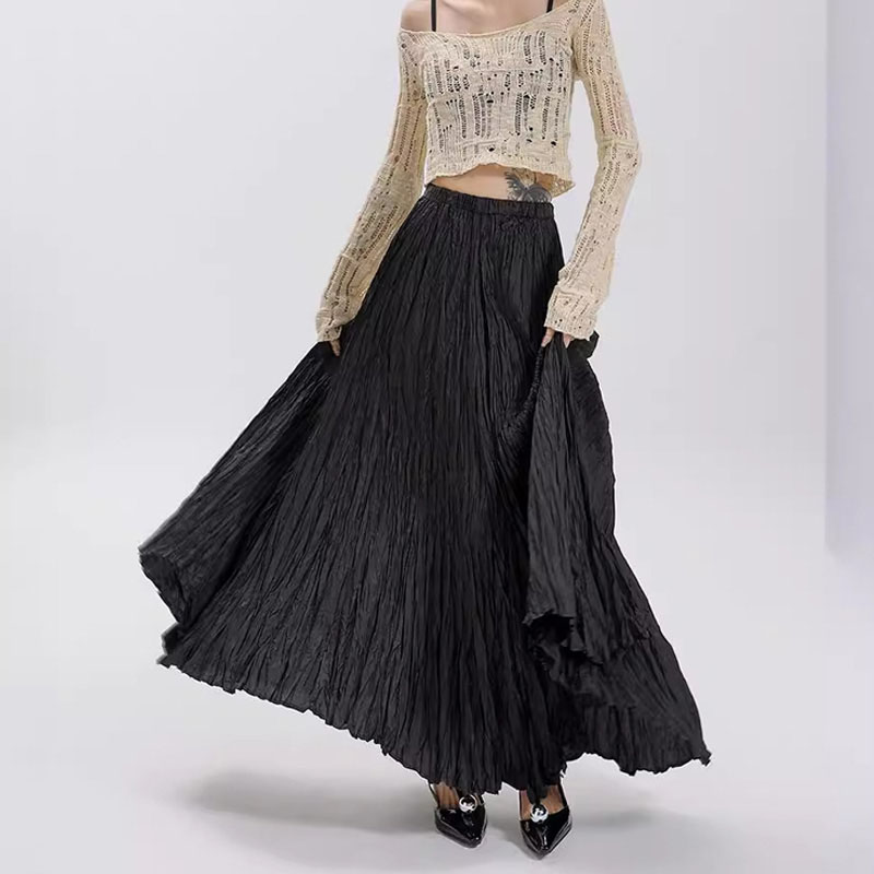 Knee-Length Irregular Folds Design 2