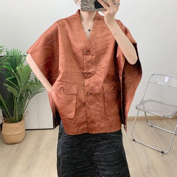 Botanical Pleat Vest Jacket | Reconfigurable V-Neck Silhouette