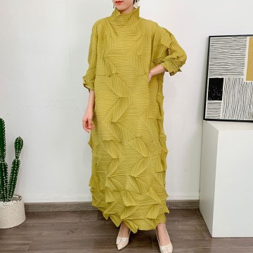 Rose-Pleated Sleeveless Midi Dress - Loose Fit