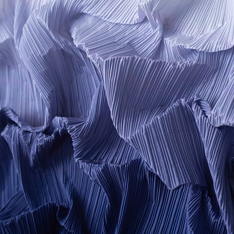 Gradient Pleated Fabric for Clothing and Decorative Accessories (2).jpg